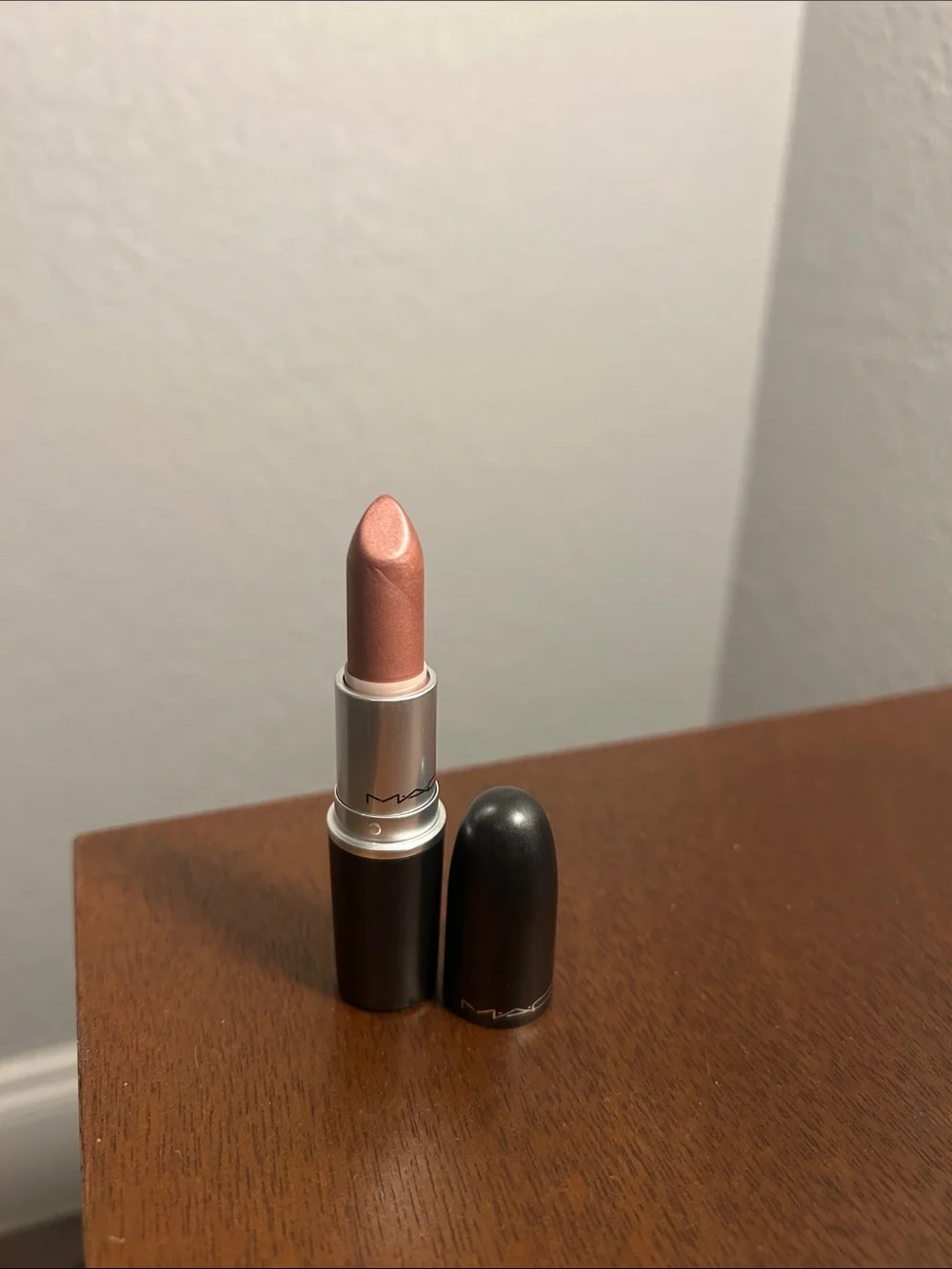 OOP!! MAC Cosmetics GLEAM glaze lipstick, BNWOB! HTF!
